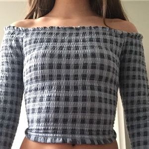 ✨Plaid print shirred crop✨